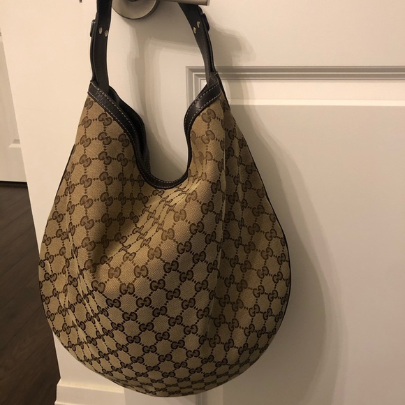Gucci bag.  Gucci hobo wave large - Picture 7 of 16
